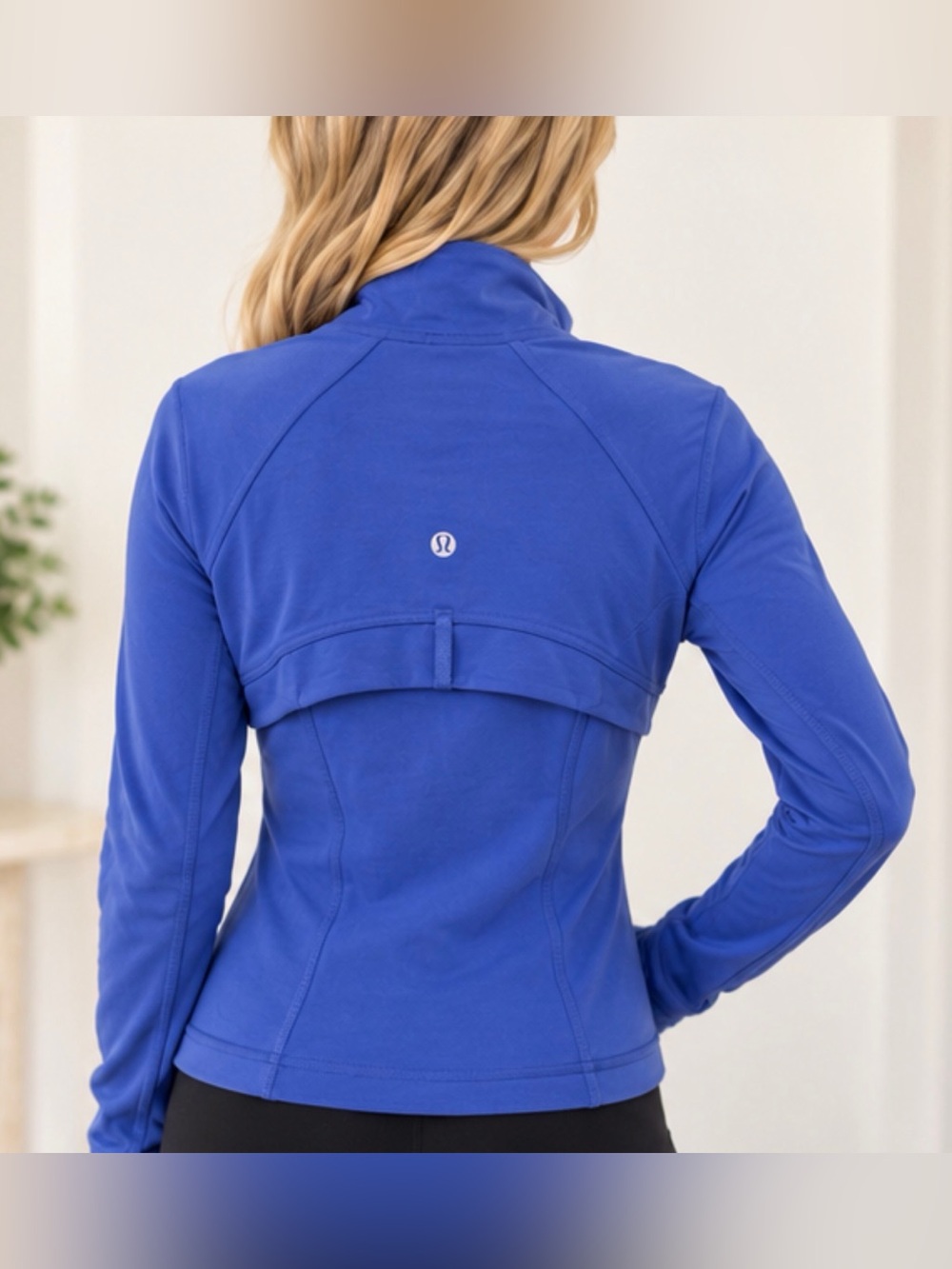 lululemon athletica blue fitted define jacket